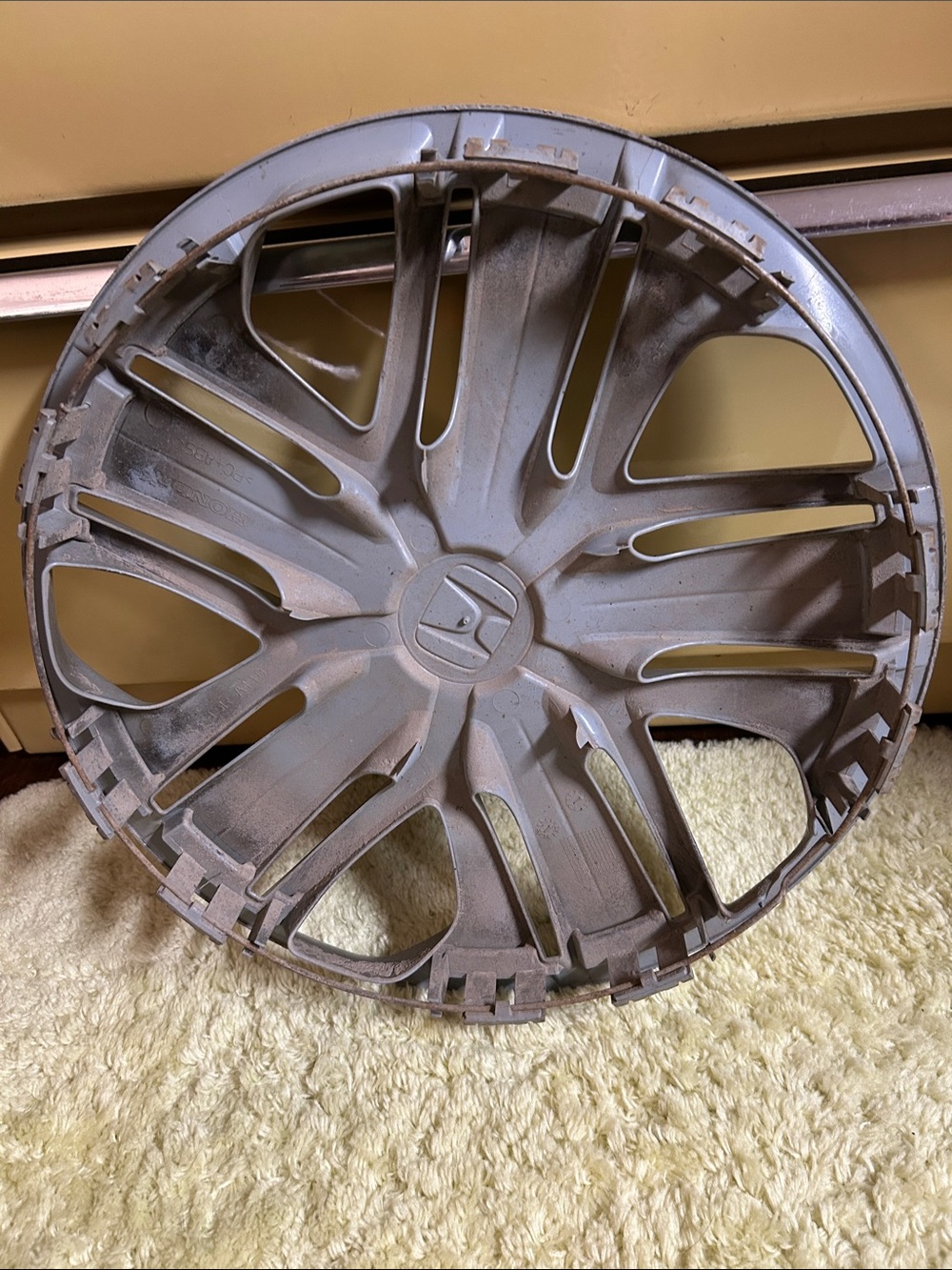 Honda Hubcap 16” - Picture 7 of 7